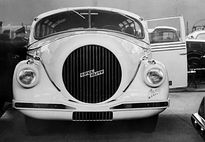     Aero   Ludewig    IAA 1937 .        ,    .   3&#x2011;  Opel Blitz  7  .