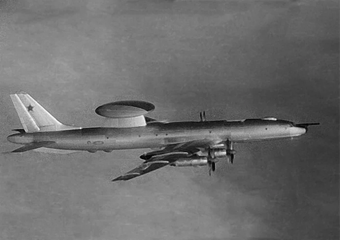 Patrol Tu-126 - Tupolev, Airplane, Drlo, Radar, Military aviation, Longpost, Made in USSR