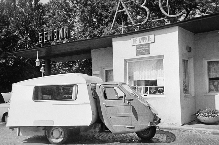       ,     Reliant TW9.  1967  1987   1888  .       .