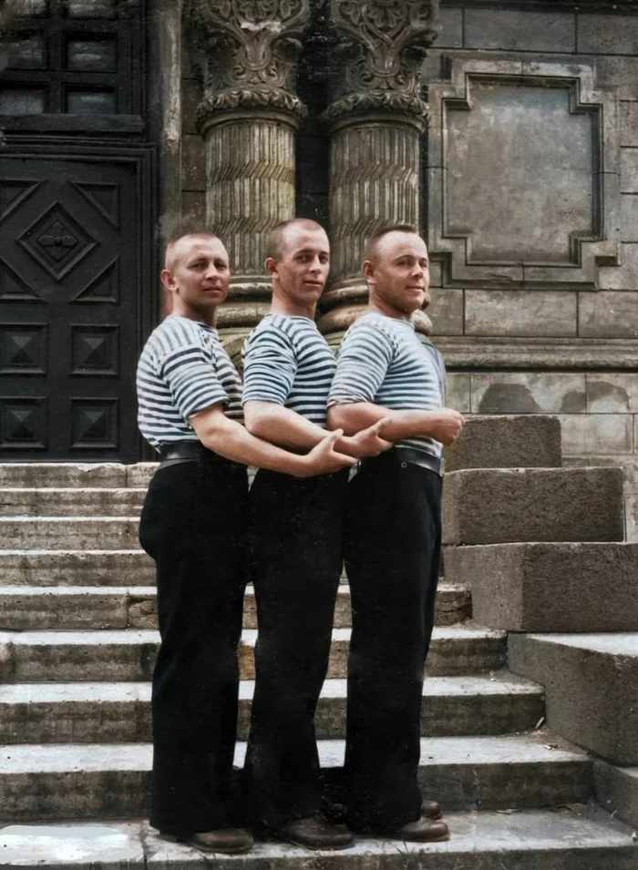 Жизнь Советского Ленинграда в 1930-е годы. 20 раскрашенных фотографий. Часть II Ленинградская область, Ленинград, Фотография, СССР, 1930-е, Историческое фото, История города, Старое фото, Колоризация, Длиннопост