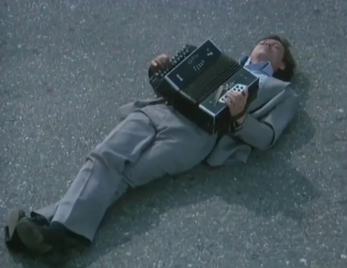 Как снимали фильм Белые росы: кадры со съемок и интересные факты Фото со съемок, Актеры и актрисы, Ностальгия, Классика, Белые росы, Николай Караченцов, Станислав Садальский, Советское кино, Знаменитости, Яндекс Дзен (ссылка), Советские актеры, Фильмы 80-х, Длиннопост Как снимали фильм Белые росы: кадры со съемок и интересные факты Фото со съемок, Актеры и актрисы, Ностальгия, Классика, Белые росы, Николай Караченцов, Станислав Садальский, Советское кино, Знаменитости, Яндекс Дзен (ссылка), Советские актеры, Фильмы 80-х, Длиннопост