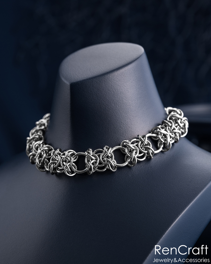 Ширина чокера 16 мм, масса около 70 грамм