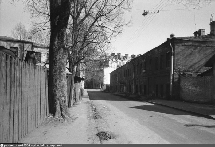 Карповский переулок там еще снимали операцию "ы"