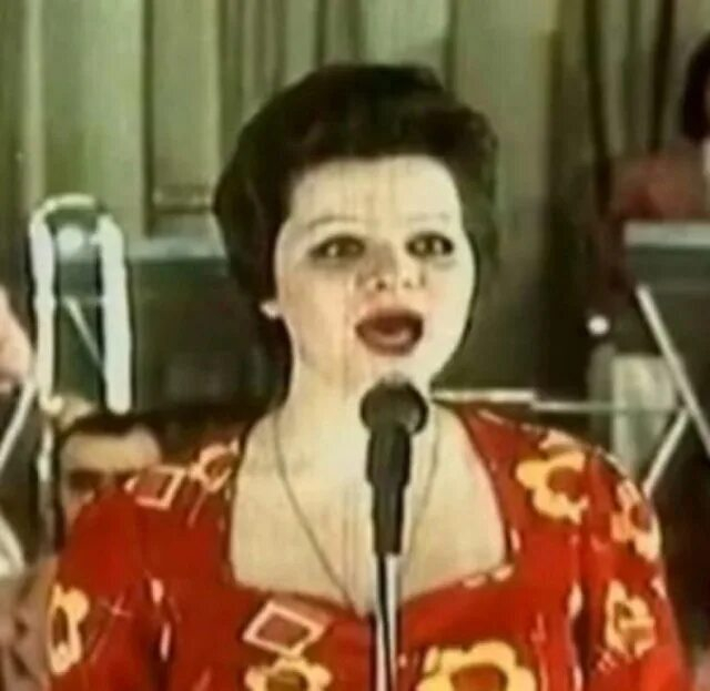 Главней всего погода в доме....