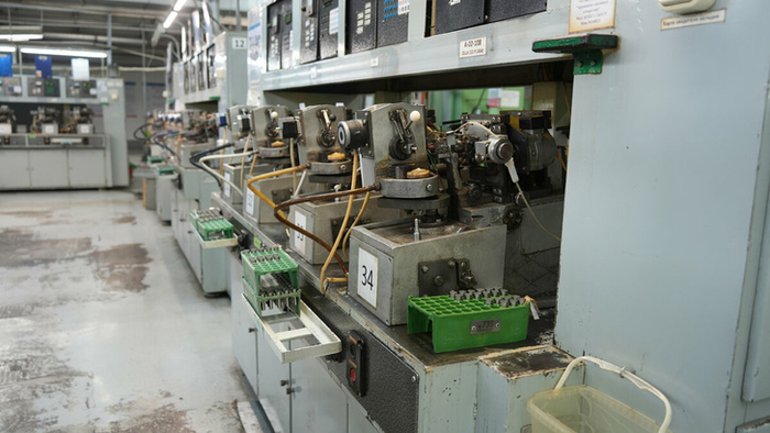 ,    .         &nbsp;   /  