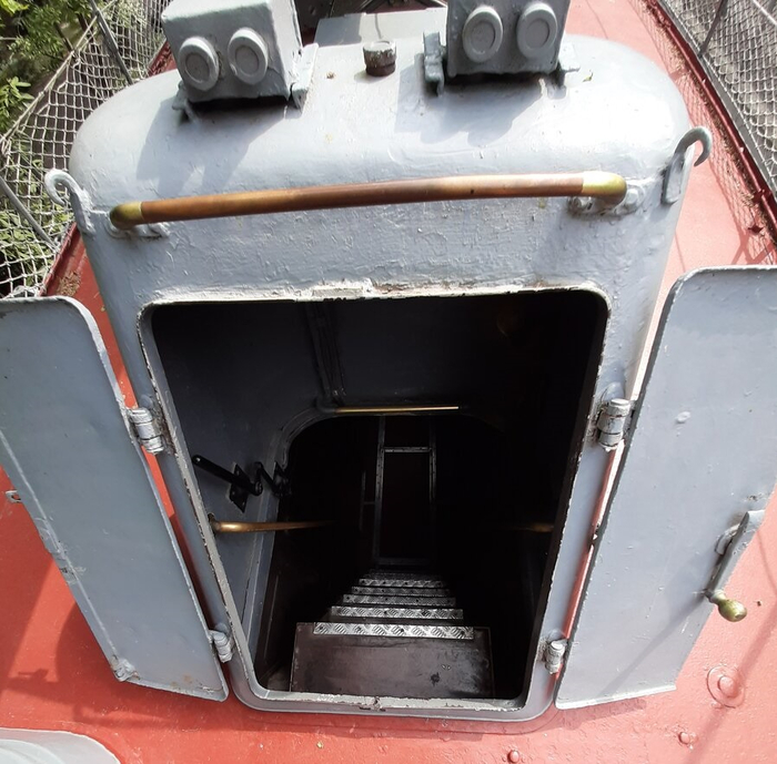 Офицерские помещения располагались в корме миноносца, к ним вел этот трап.