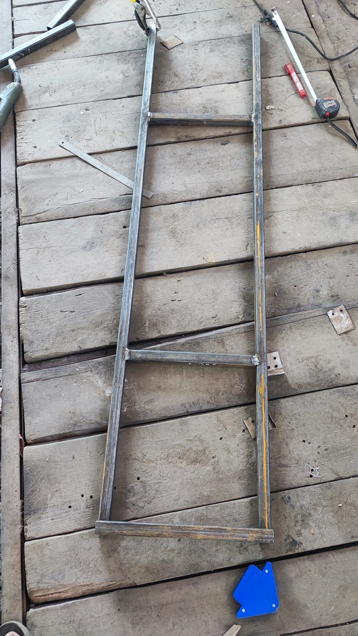 процесс подгонки и сварки, дальше особо не снимал