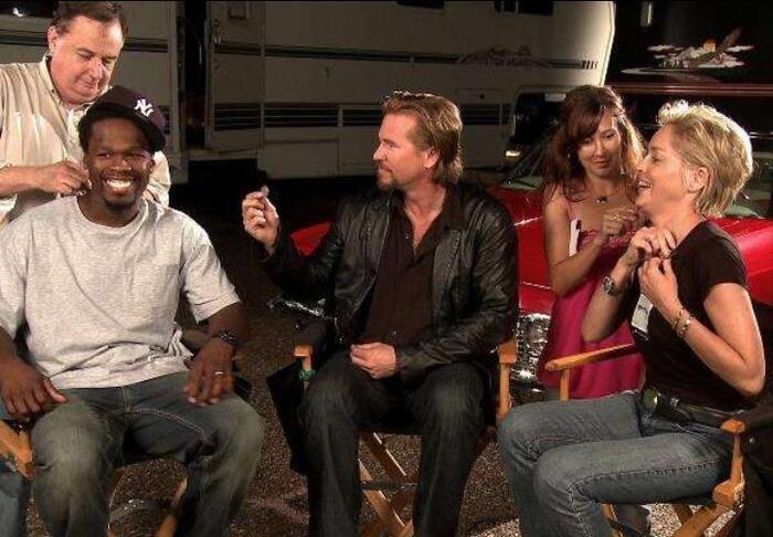 Офицер Энди Деверо. С Шэрон Стоун и 50 Cent.