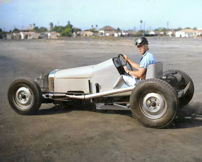 Интересные и местами забавные снимки на автомобильную тематику. 20 раскрашенных фотографий из ХХ века, часть V Старое фото, Ретроавтомобиль, История автомобилей, 20 век, Авто, Отечественный автопром, Фотография, Колоризация, Длиннопост