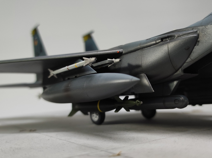 С одной попытки угадай, где краска от Пасифика, а где от Джима?