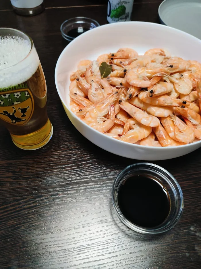 Мужская кухня. Креветок наварил! Жизнь, Люди, Эмоции, Фотография, Креветки, Ужин, Еда, Мужское, Мужская кулинария, Быт, Кухня, Морепродукты, Мобильная фотография, Пиво, Вкусняшки, Рецепт, Стол, Вес, Заморозка, Длиннопост