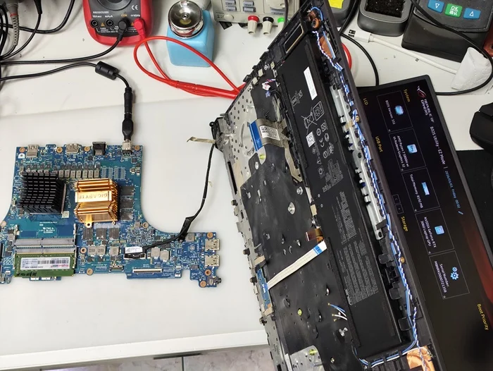 Типовая неисправность ноутбуков Asus strix G15 \ G17. Или рядовой ремонт платформы G513\G533\G713\G733 Ремонт ноутбуков, Компьютерная помощь, Ремонт техники, Asus, Strix, Видео, Короткие видео, Длиннопост