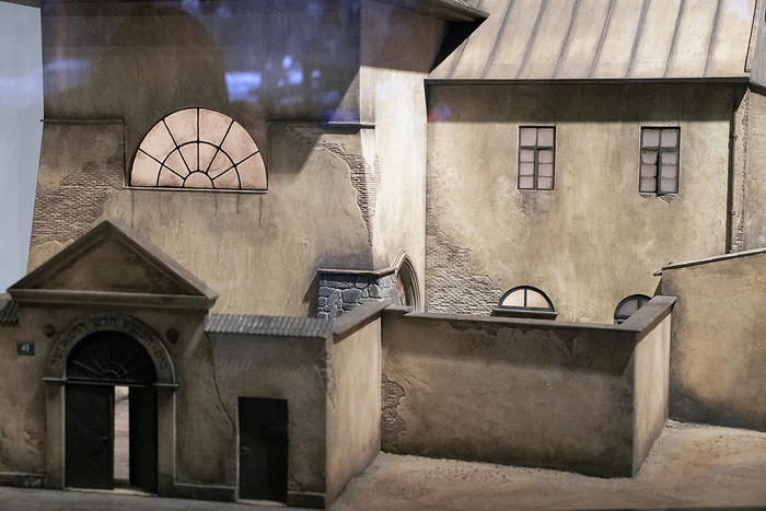 , .   1553 .   1957 .