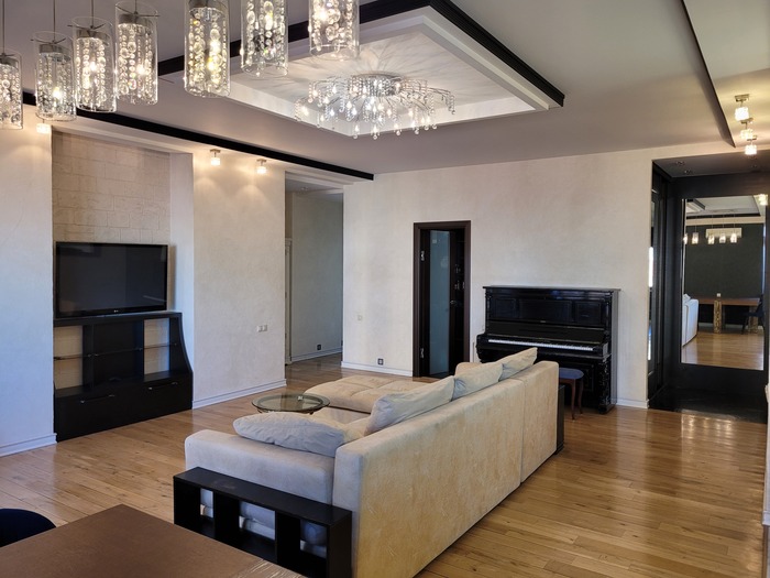 Все лишние вещи убраны из кадра