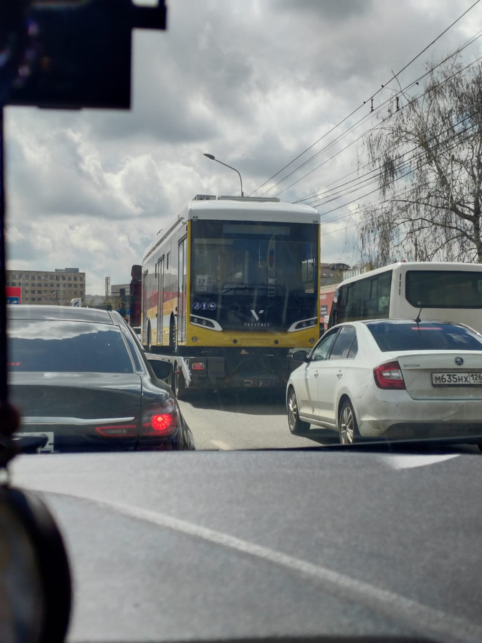 Ответ на пост «Как уничтожить общественный транспорт?»