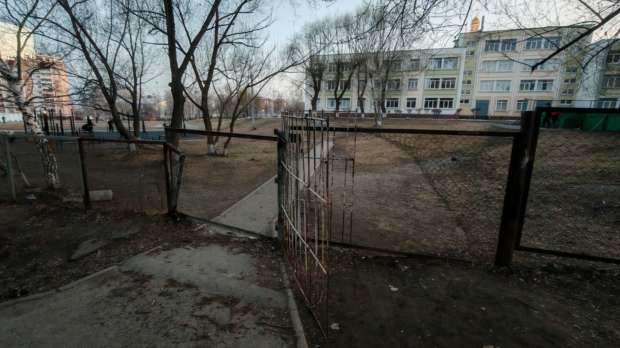 Надежно защитились от террористов - Моё, Школа, Школьники, Абсурд, Террористы, Длиннопост
