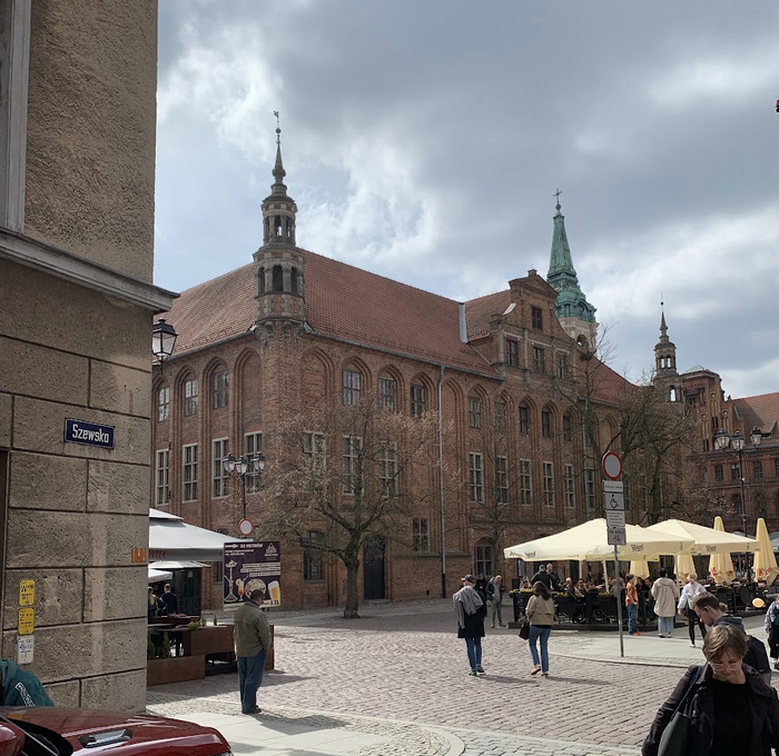 Улица Шевска (польск. Szewska - Портных).