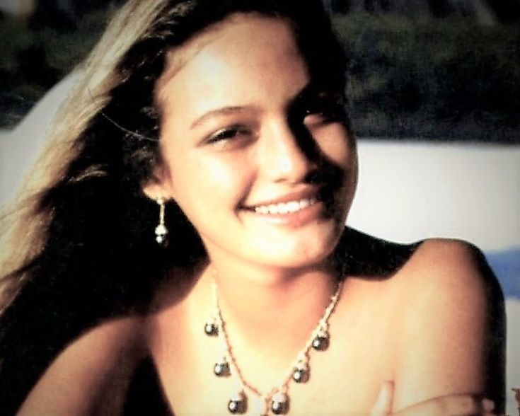 The Nineties. Day by Day. April 16, 1995 - 1995, 90th