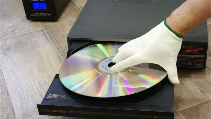 VHS и видеодиски: ностальгия по эпохе, когда фильмы были материальными