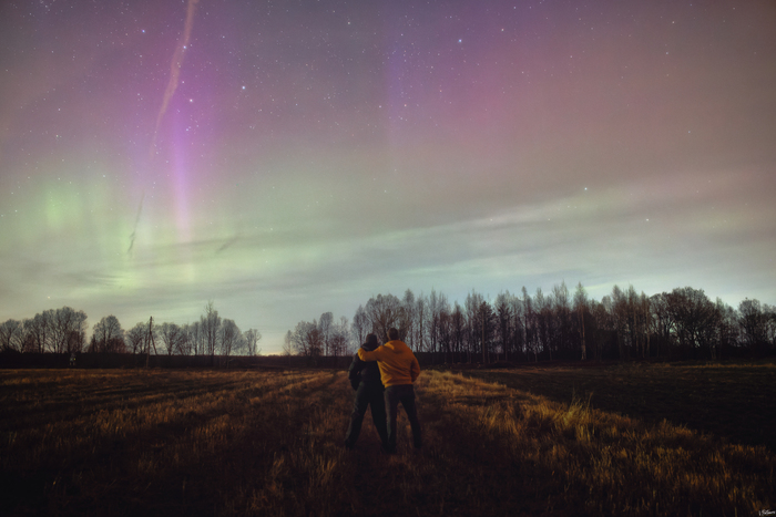 5dm2+samyang24, одиночный кадр. небольшая облачность подпортило сияние