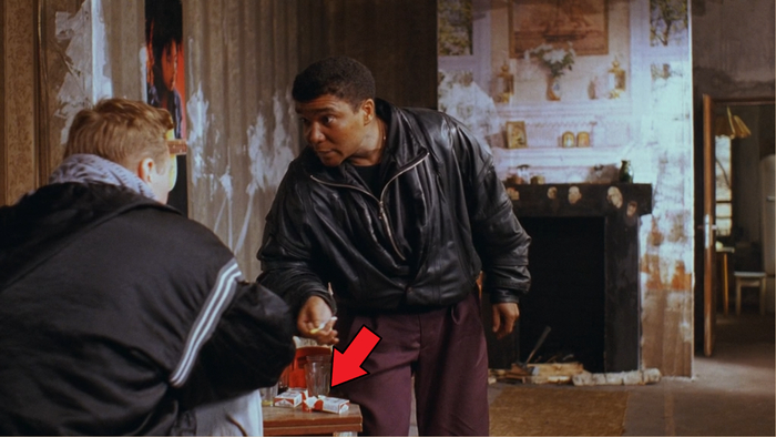 ��������, ������� ��� ����� ����� ��������, ���, ������� ��, Marlboro. ������ ����� ����������� ��������� Philip Morris International � 1924 ���� � �� ��� ����. �������� 100-������ ������, ����������.