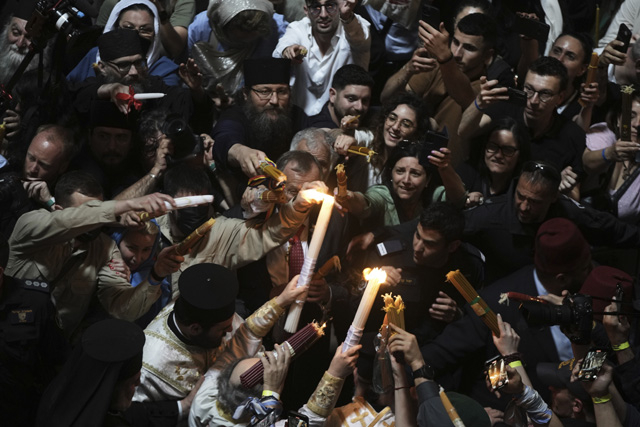 AP Photo/Mahmoud Illean