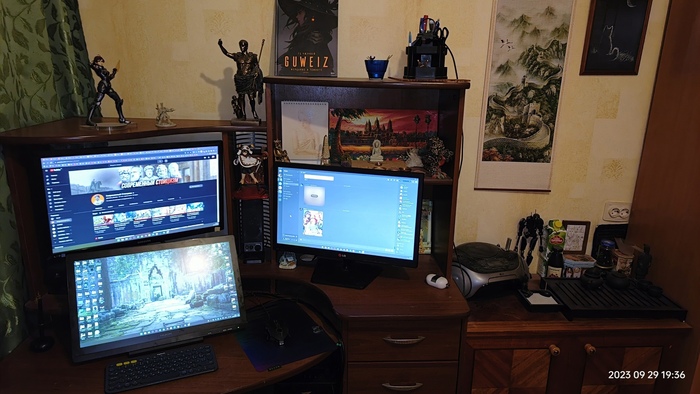 Сейчас она стоит на самом выгодном для обзора месте