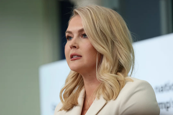 Белый дом: Зеленский движется в неверном направлении