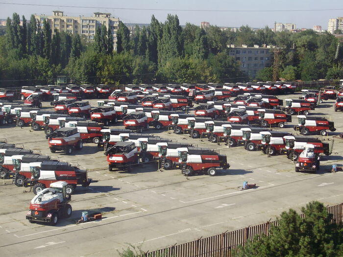 :  ...  , CC0, <!--noindex--><a href="https://pikabu.ru/story/dorogoe_proizvodstvo_ili_dorogie_yakhtyi_stradaniya_gospodina_babkina_rostselmash_12661545?u=https%3A%2F%2Fcommons.wikimedia.org%2Fw%2Findex.php%3Fcurid%3D113462535&t=https%3A%2F%2Fcommons.wikimedia.org%2Fw%2Findex.php%3Fcurid%3D113462535&h=ec58a32188f8ffef86b5d0f8130619dc23048a79" title="https://commons.wikimedia.org/w/index.php?curid=113462535" target="_blank" rel="nofollow noopener">https://commons.wikimedia.org/w/index.php?curid=113462535</a><!--/noindex-->