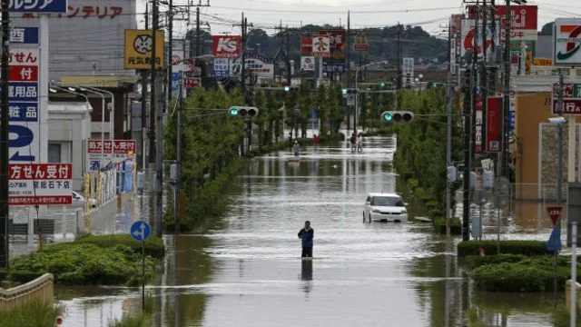 Последствия наводнения в Токио