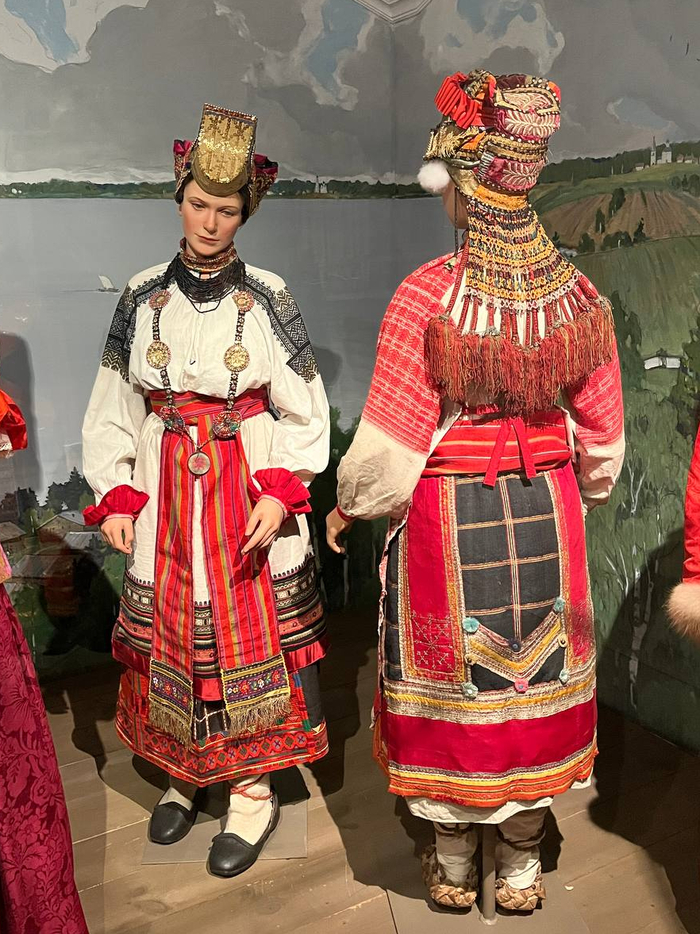 Женский головной убор «сорока с увязками». Калужская губерния, Перемышльский уезд, село Горки. XIX век