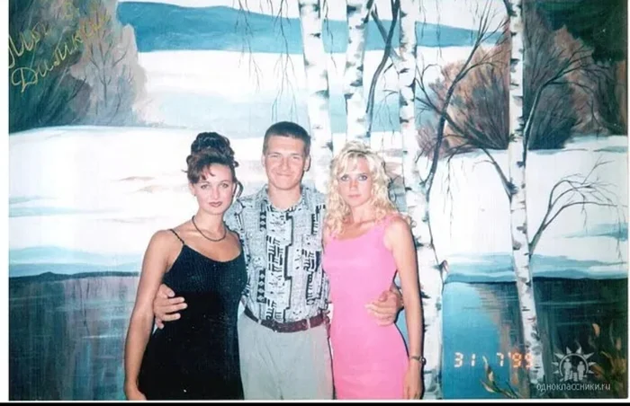 Интересные фотографии 90 -х (часть 114) 90-е, Детство 90-х, Ностальгия, Знаменитости, Фотография, Эпоха, Что? Где? Когда?, Борис Крюк, Лада Дэнс, Константин Хабенский, Пейджер, Юрий Никулин, Scooter, Анфиса Чехова, Андрей Губин, Ширли-мырли, Кирилл Андреев, Угадай мелодию, Валдис Пельш, Борис Ельцин, Длиннопост