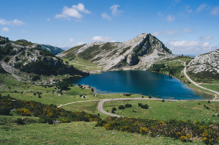 ����� �����