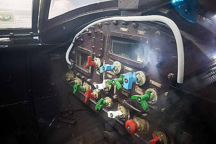    -1̻.  : <!--noindex--><a href="https://pikabu.ru/story/pyat_neobyichnyikh_otechestvennyikh_podvodnyikh_lodok_o_kotoryikh_vyi_vryad_li_slyishali_12688424?u=http%3A%2F%2Fzonwar.ru&t=zonwar.ru&h=b89717eba1f9d83d0839eab55ba0c87295dfb97e" title="http://zonwar.ru" target="_blank" rel="nofollow noopener">zonwar.ru</a><!--/noindex-->