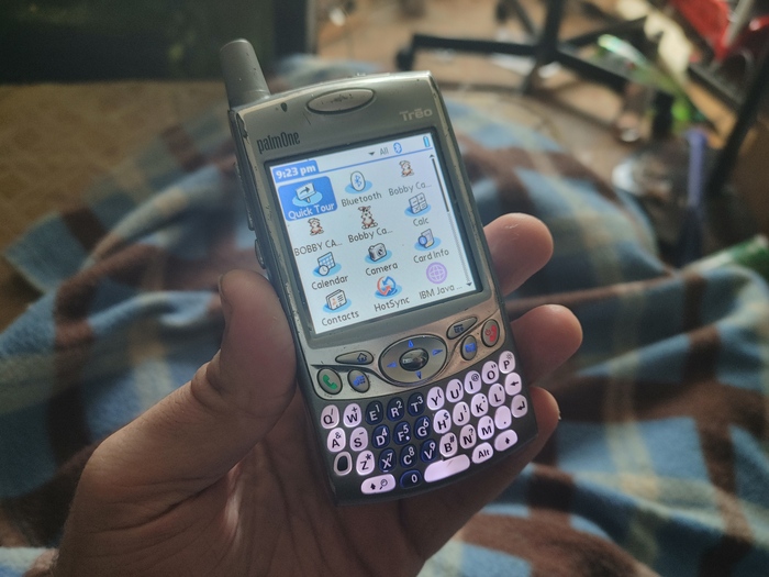 Palm Treo 650.    PalmOS,    ,     , , , , , Palm, Palm Os, Arm, Intel, , , 