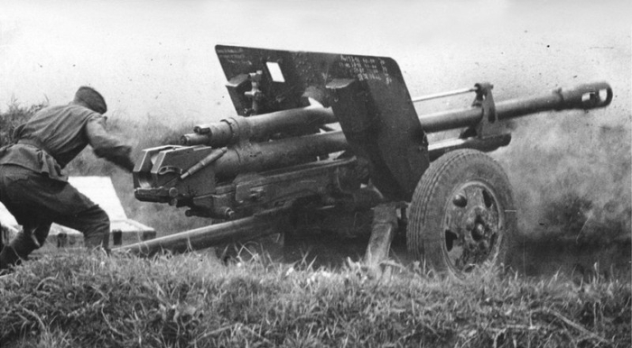 76-    1942    , ,  , ,  