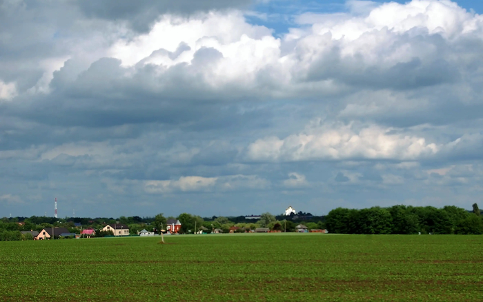 Да, уж, если так посудить тут есть несколько слоёв глины))