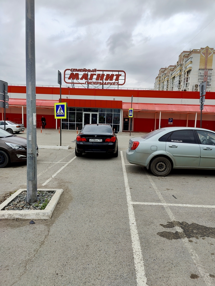    BMW,  ,  ,  , 