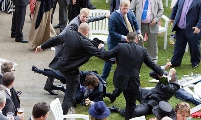 В Стамбуле началась встреча России и Украины