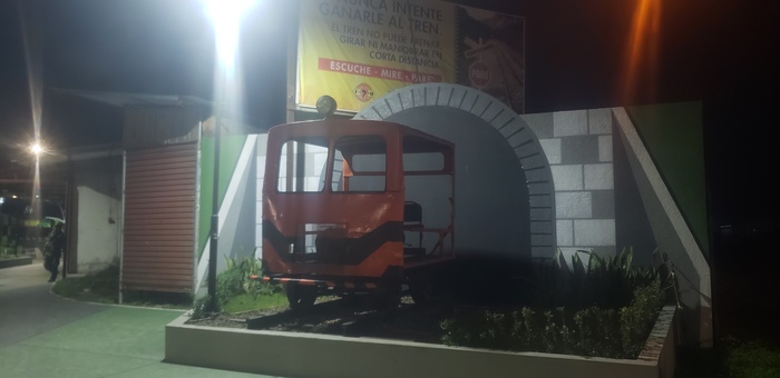 Дрезина в городе Якуиба