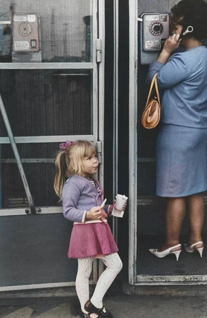 20 невероятно добрых фотографий из СССР, которые заставляют улыбаться. Часть 2 Фотография, Познавательно, Россия, Прошлое, СССР, Факты, Страны, 20 век, Военная история, Ностальгия, Воспоминания из детства, Молодость, Детство, Детство в СССР, История России, Длиннопост