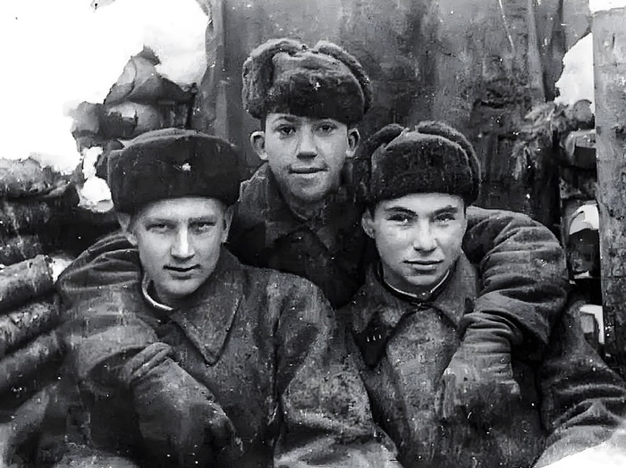 Юрий Никулин в годы войны.