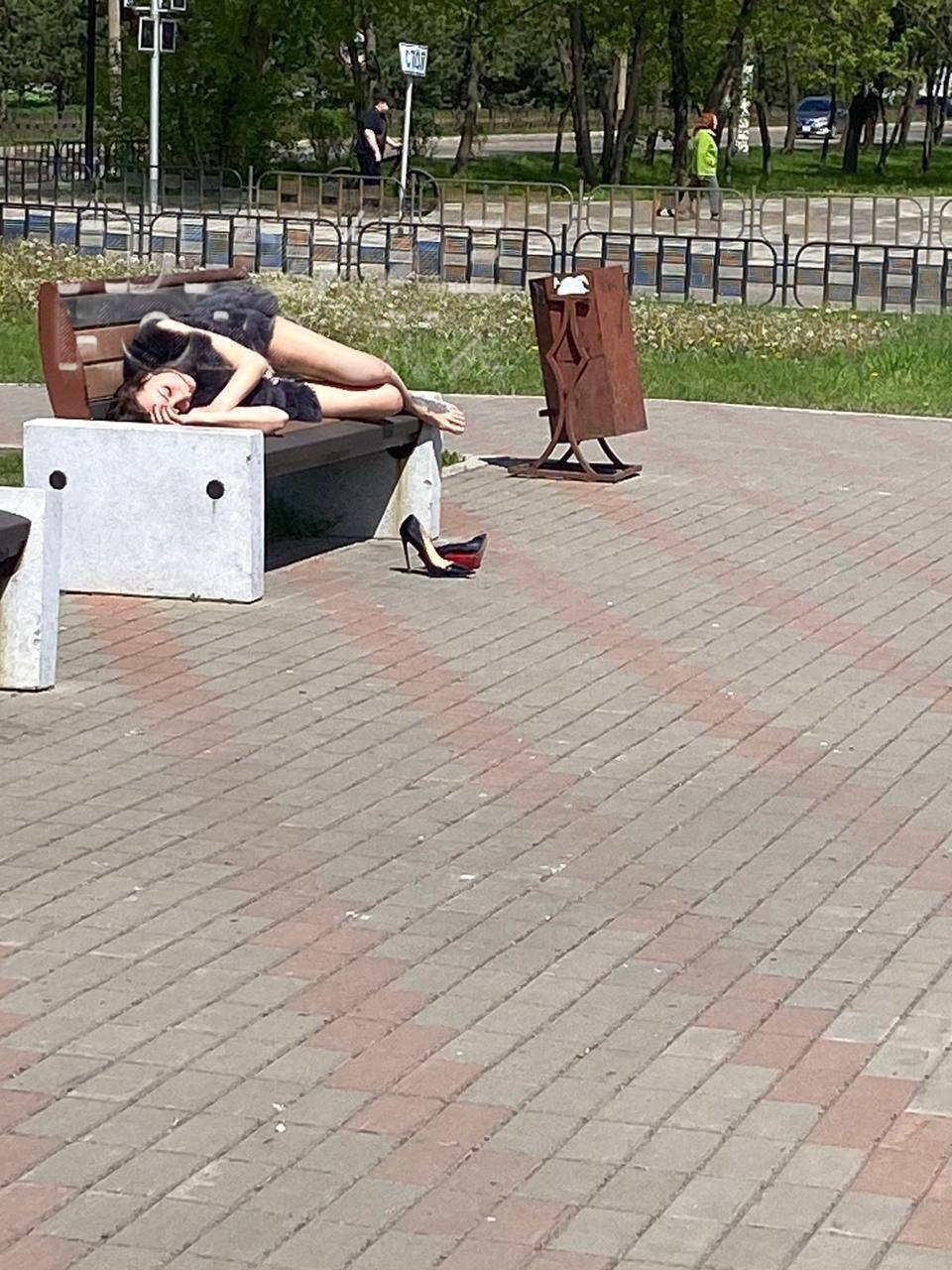 пьяные минет в парке Любитель пьяного вареника)) | Пикабу