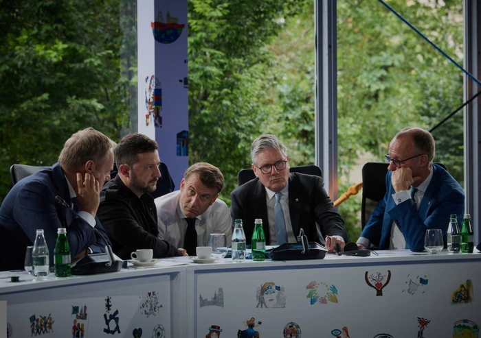 Ложечку кто-нибудь видел?...