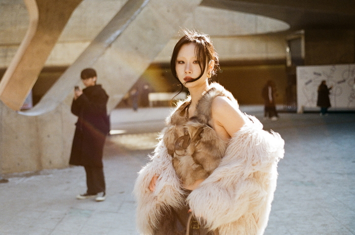 С просторов сеульской недели моды. Rikenon P 50/2, Fuji 200