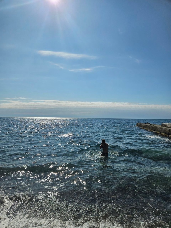Рекордно раннее открытие купального сезона прошло успешно.