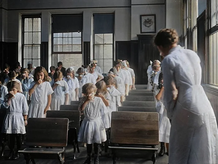 Необычные и интересные снимки из разных стран мира, сделанные в XX веке. 20 раскрашенных фотографий. Часть VII 20 век, Историческое фото, Старое фото, Фотография, Колоризация, Длиннопост