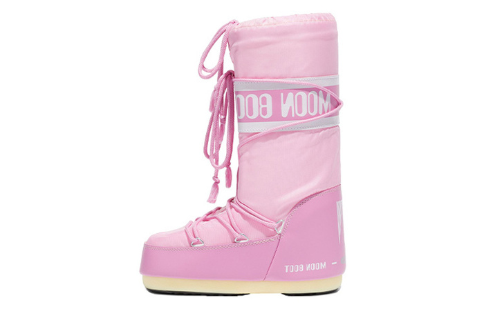 :: Brand : moon boot