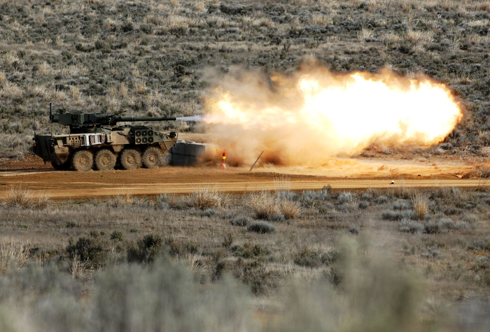 M1128 Stryker MGS  . ,   :          .     ,      