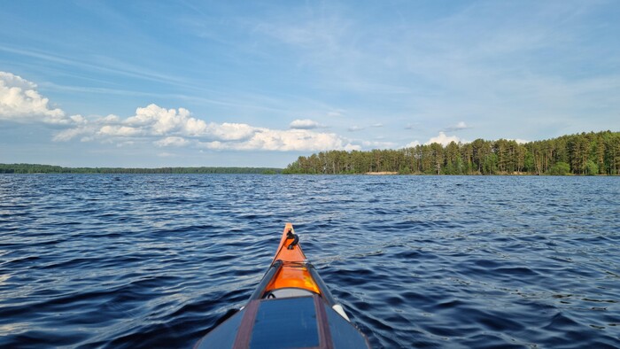     !  ,        .   ,     !